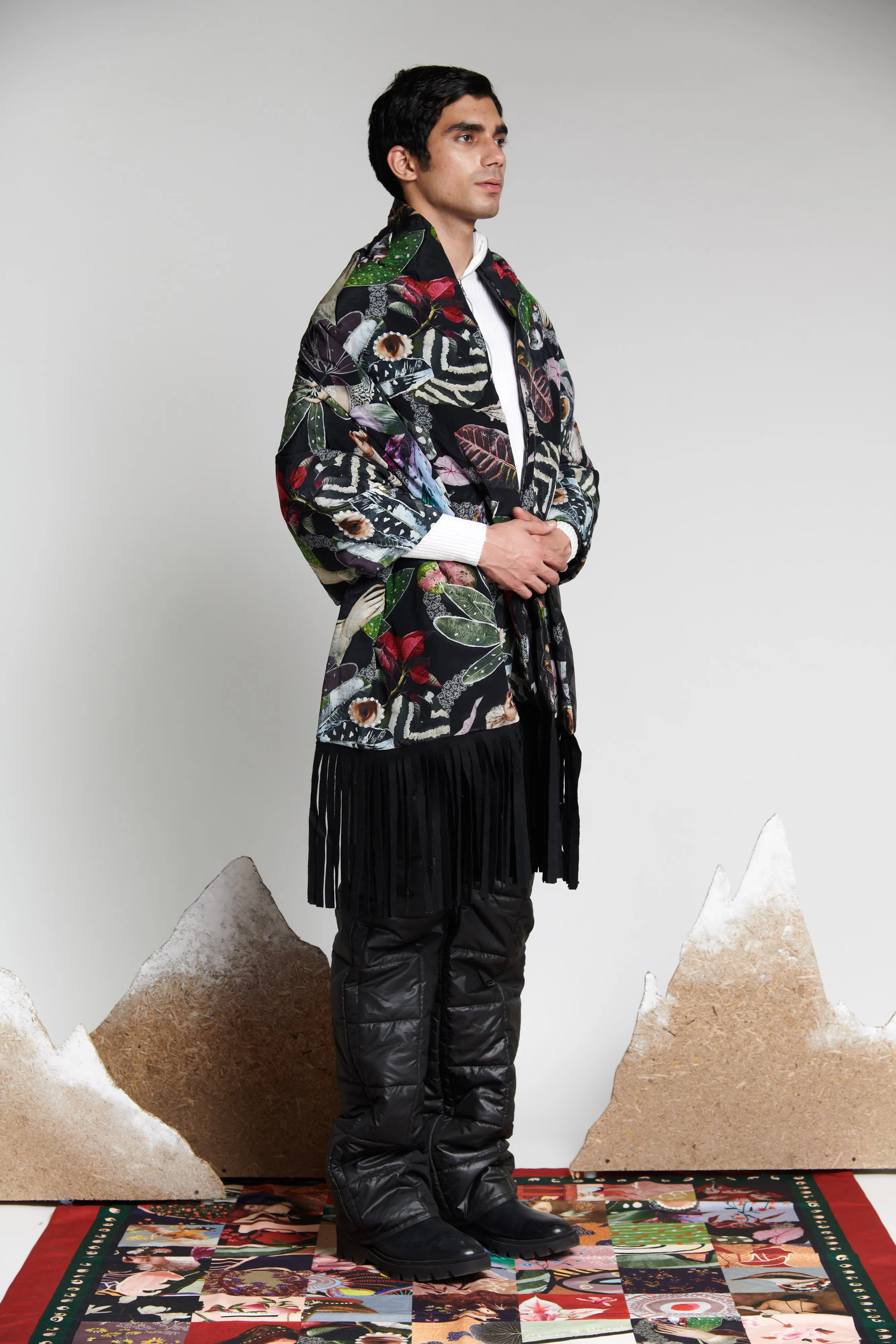 Botaneye Quilted Windsheeter Shawl