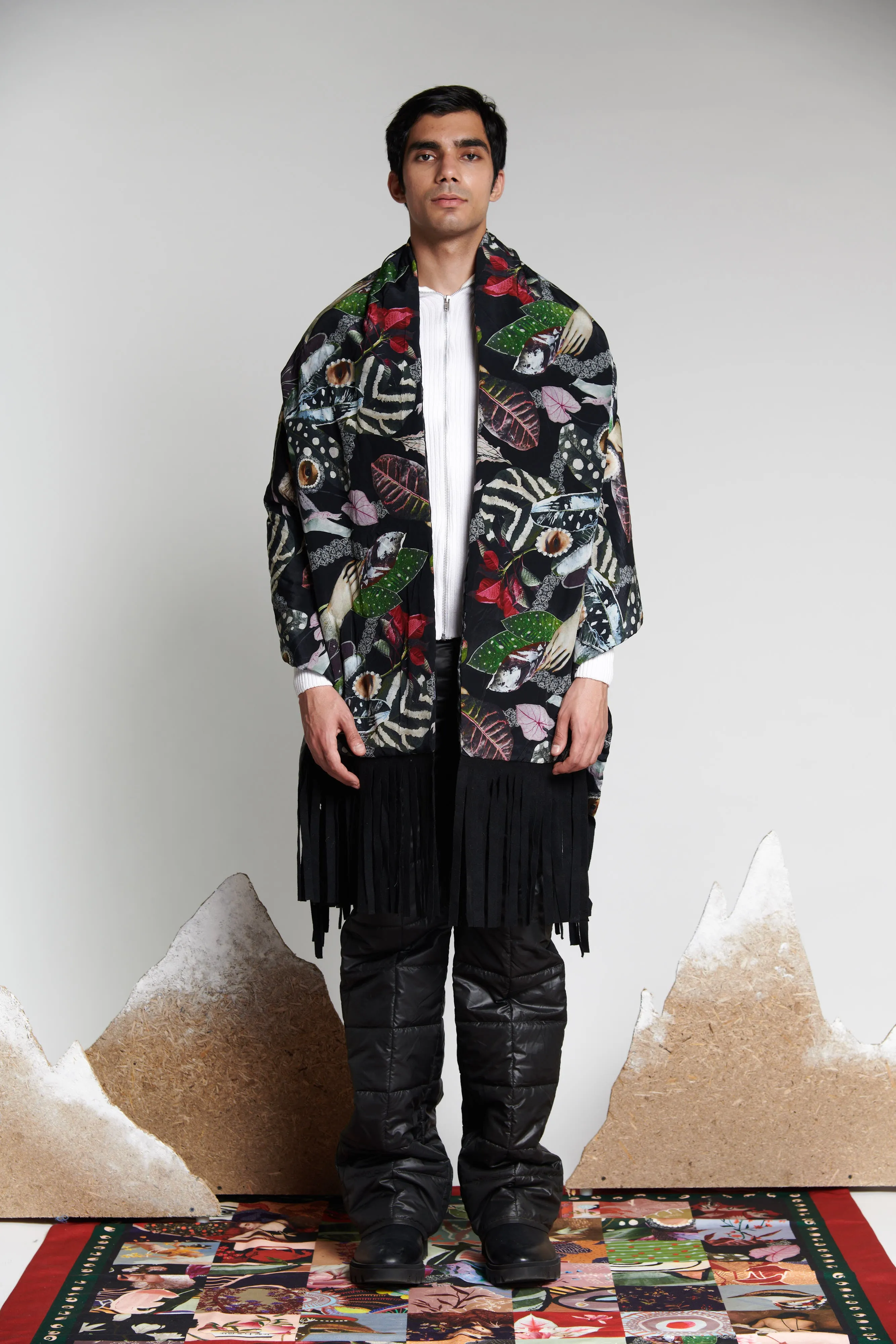 Botaneye Quilted Windsheeter Shawl