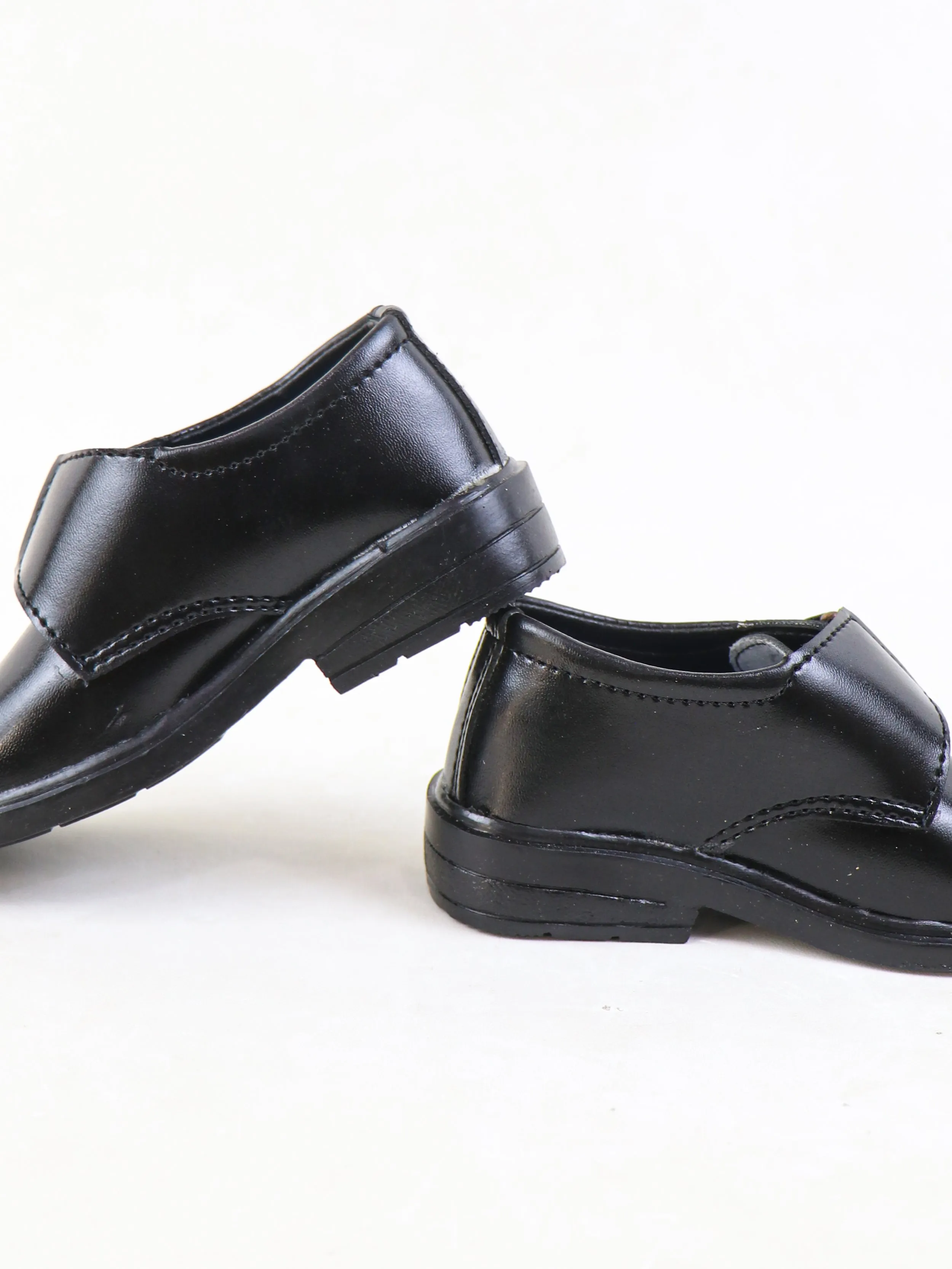 KS03 Kids School Shoes 13Yrs - 17Yrs Black