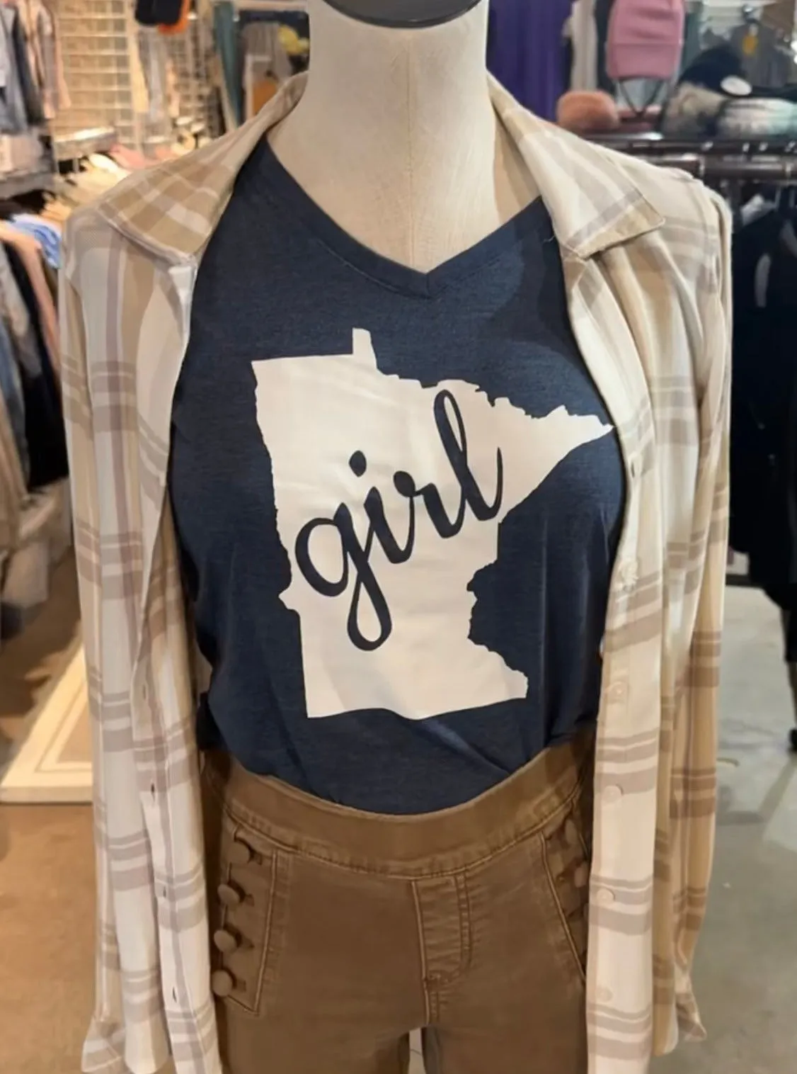 Minnesota Girl V-Neck Tee [Navy]
