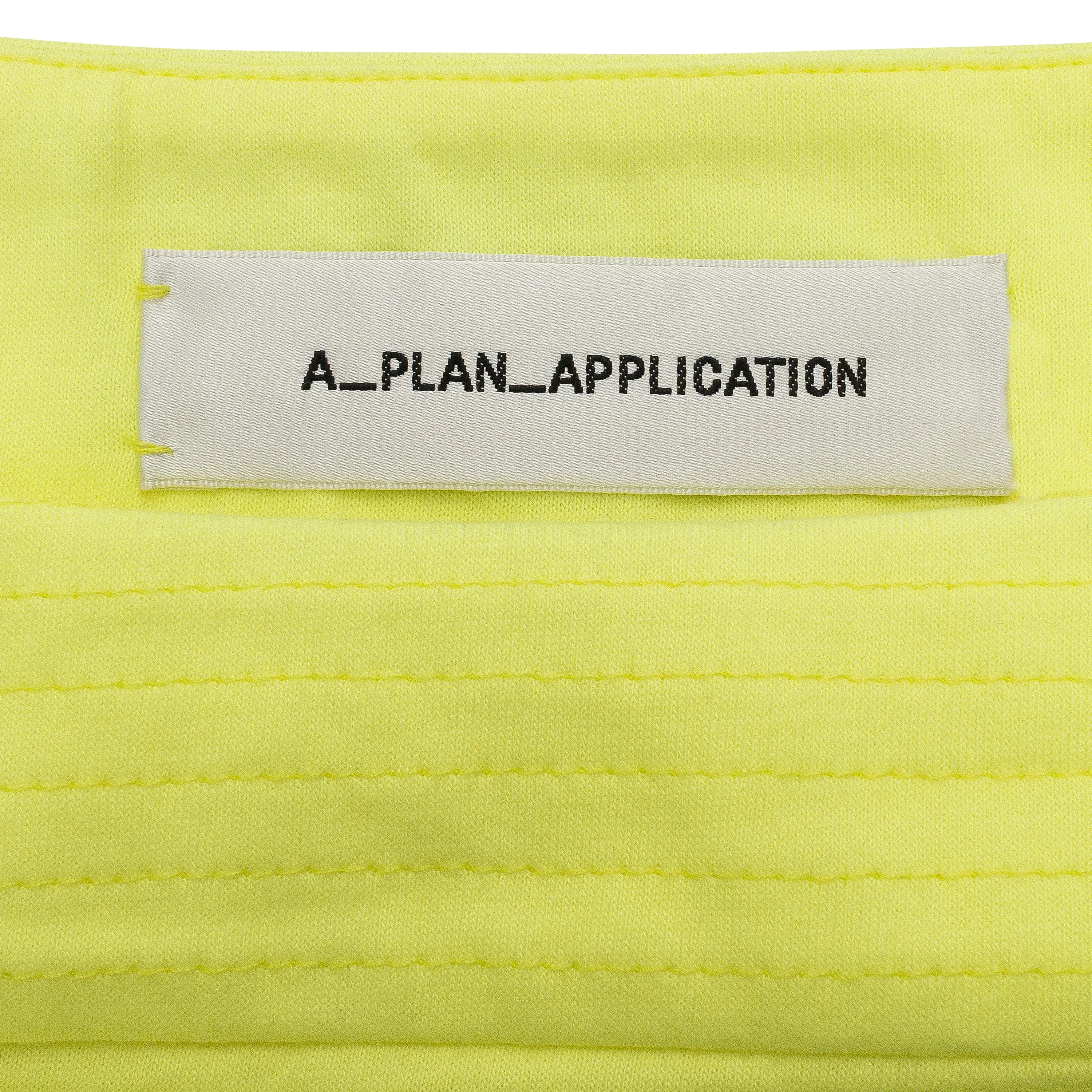 NEON YELLOW QUILTED CROP TOP