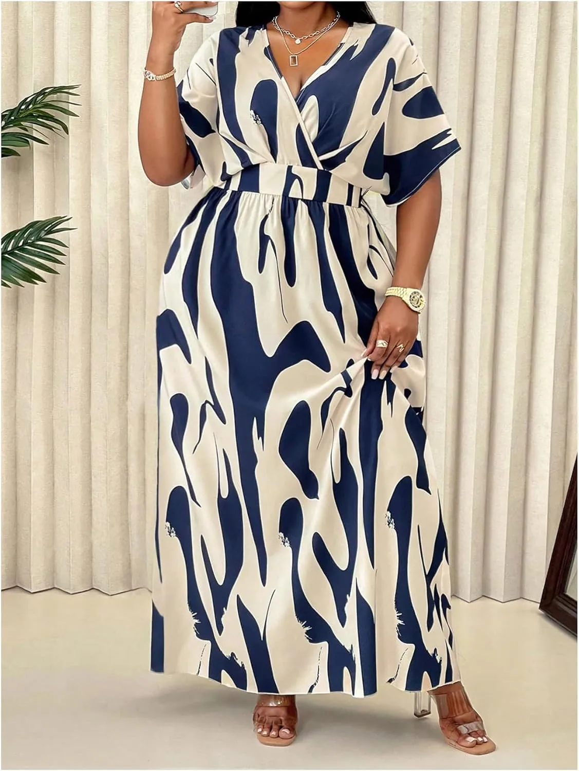 Verdusa Women's Plus Size Graphic Wrap V Neck Vacation Dresses High Waist Shirred Maxi Flare Dress