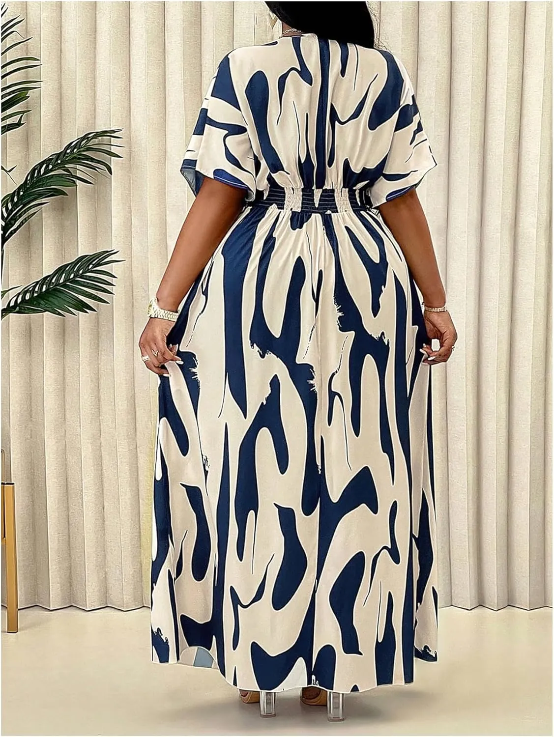 Verdusa Women's Plus Size Graphic Wrap V Neck Vacation Dresses High Waist Shirred Maxi Flare Dress