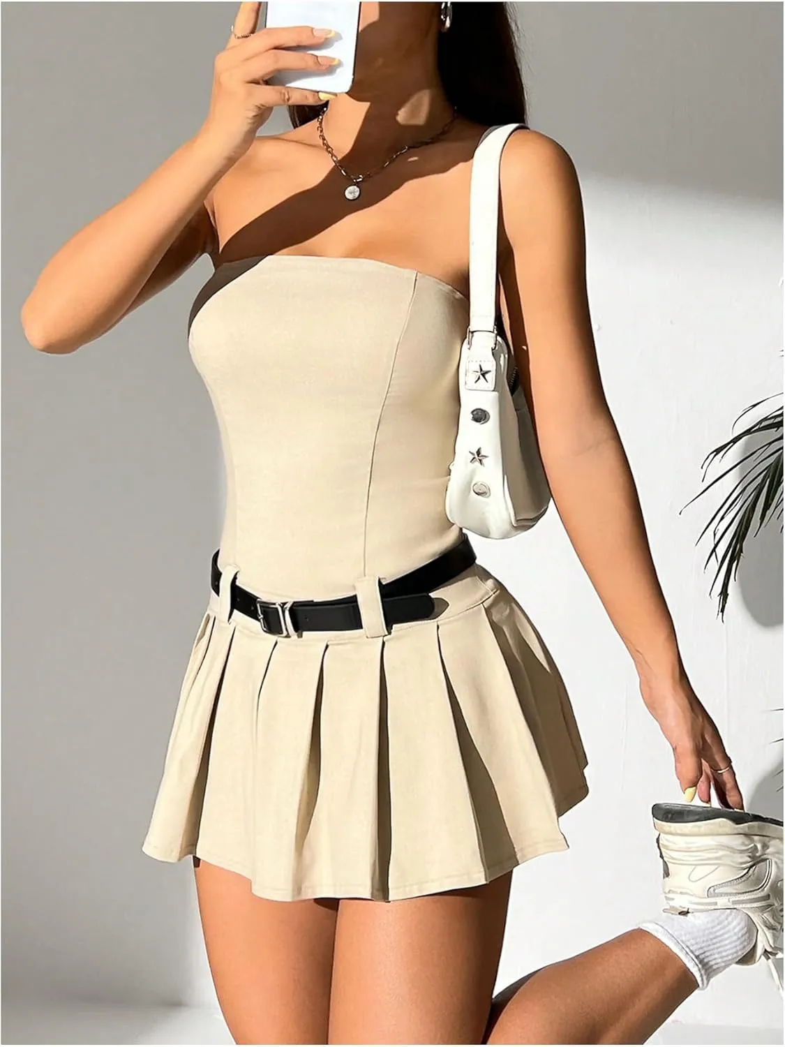 WDIRARA Women's Petite Strapless Belted Tube Dress Sleeveless Pleated A Line Mini Dresses