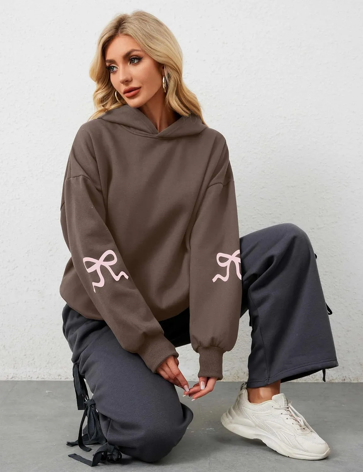 Women Pink Bow Hoodies Loose Fit Long Sleeve Graphic Preppy Hoodies Casual Y2k Cute Hoodies for Teen Girls Outfits