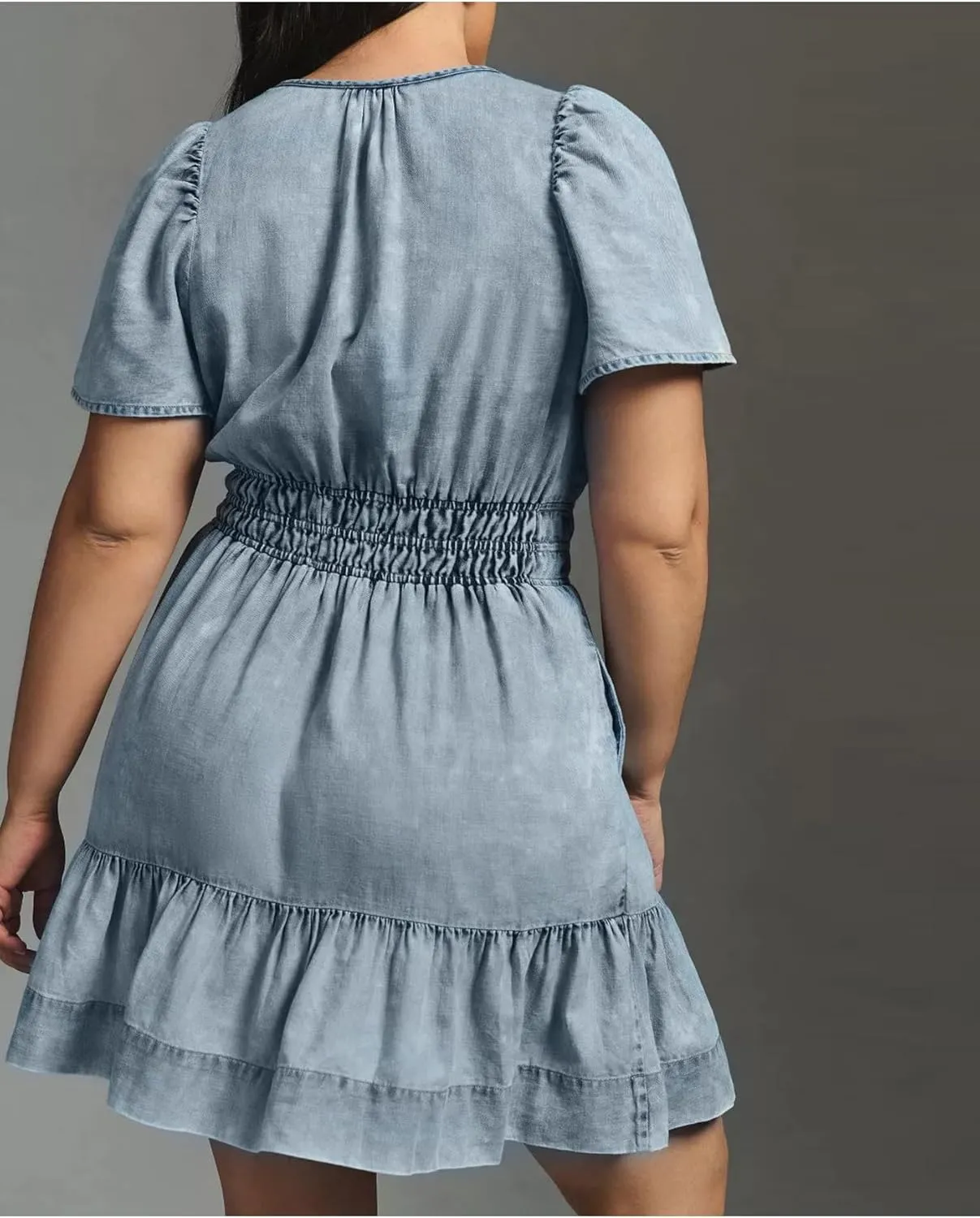 Women's Denim Summer Short Dress V Neck Smocked Jean Mini Dress Casual A Line Tiered Dress 2024 Trendy