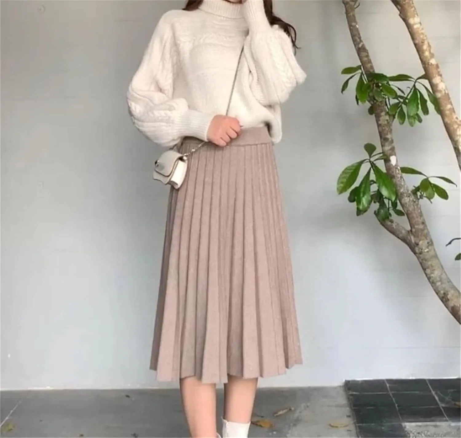 Women's Solid Color Knitted Pleated Skirt A-Line Elastic High Waist Street Casual Skirt